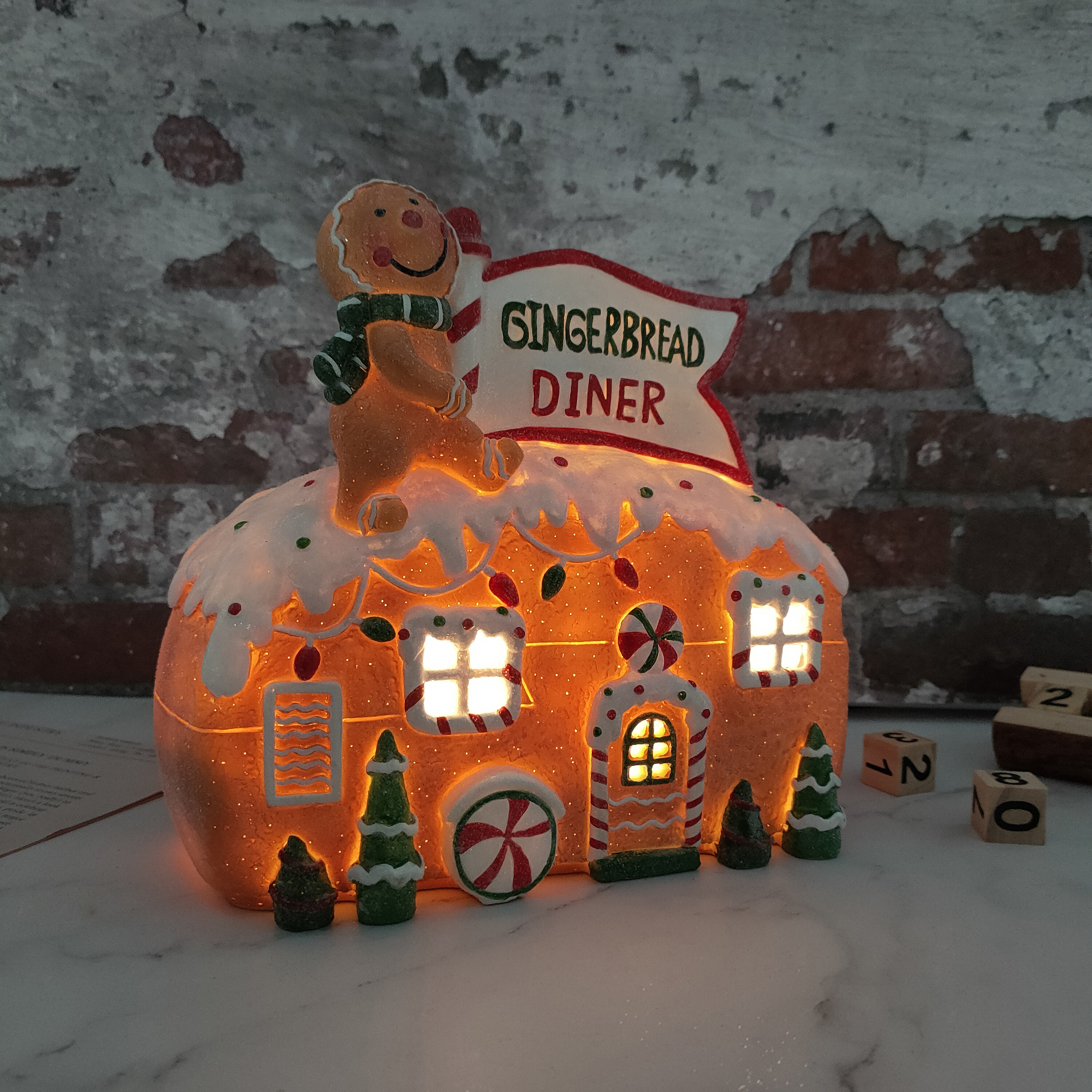 Glitter LED lights Christmas Car Gingerbread Diner House For Decoration