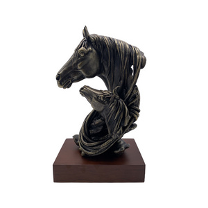 Custom Animal Polyresin Figurine Resin Horse Head Statue For Home Office Decor Gifts