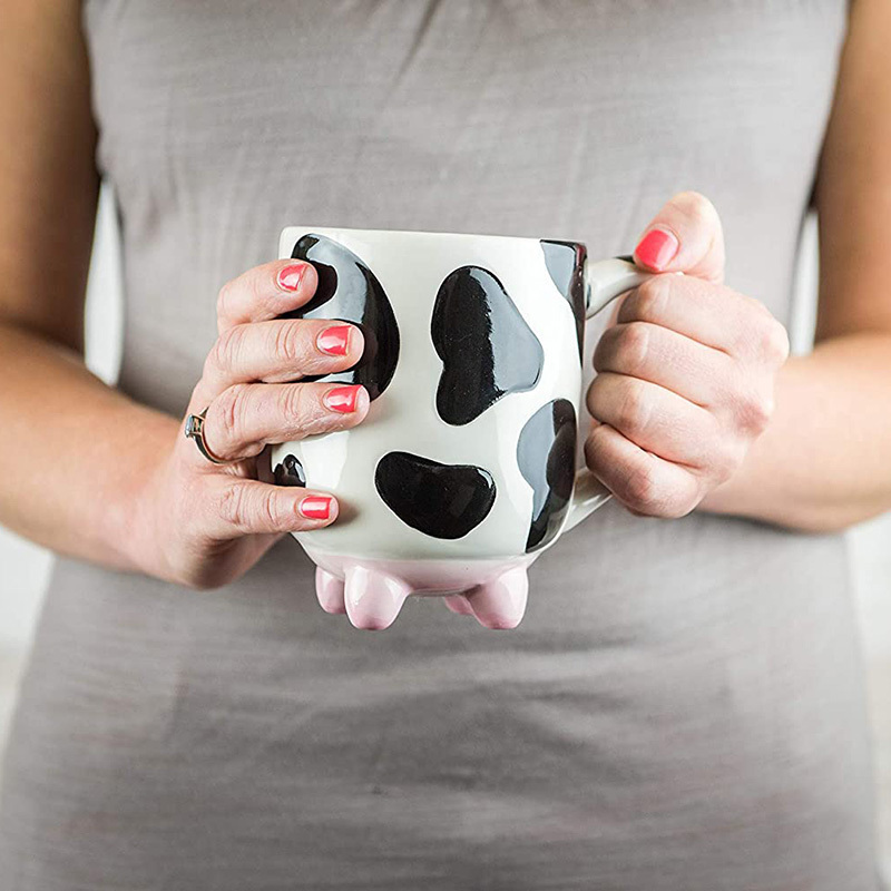 Funny Warehouse Udderly Cow Non-Skid Silicone Feet Ceramic Milk Mug