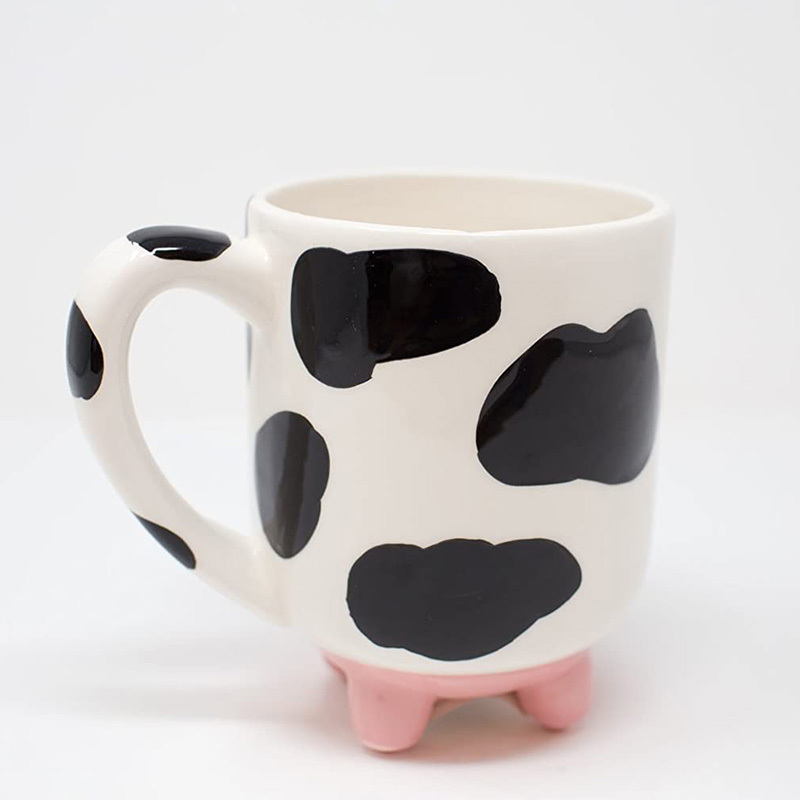 Funny Warehouse Udderly Cow Non-Skid Silicone Feet Ceramic Milk Mug