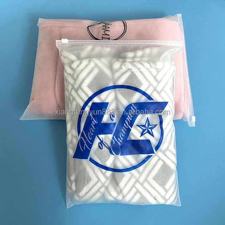 Clothing plastic zipper bag customized printed packaging pvc PE bag tshirt clothes packaging slider zip lock