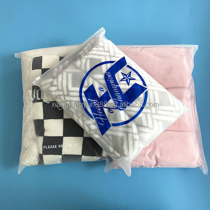 Clothing plastic zipper bag customized printed packaging pvc PE bag tshirt clothes packaging slider zip lock