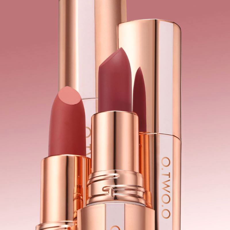 O.TWO.O Brand Makeup Long Lasting Moisturizing Lip stick Private Label Matte Velvet Lipstick