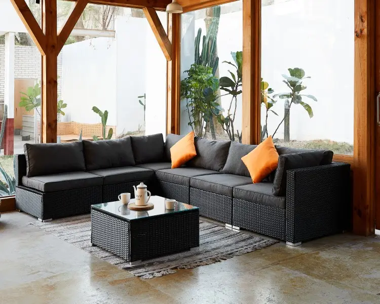 New Design Luxury Sectional 4PCS Rattan Garden Furniture Set Outdoor Furniture Fashionable Modern Easy Garden Sofa