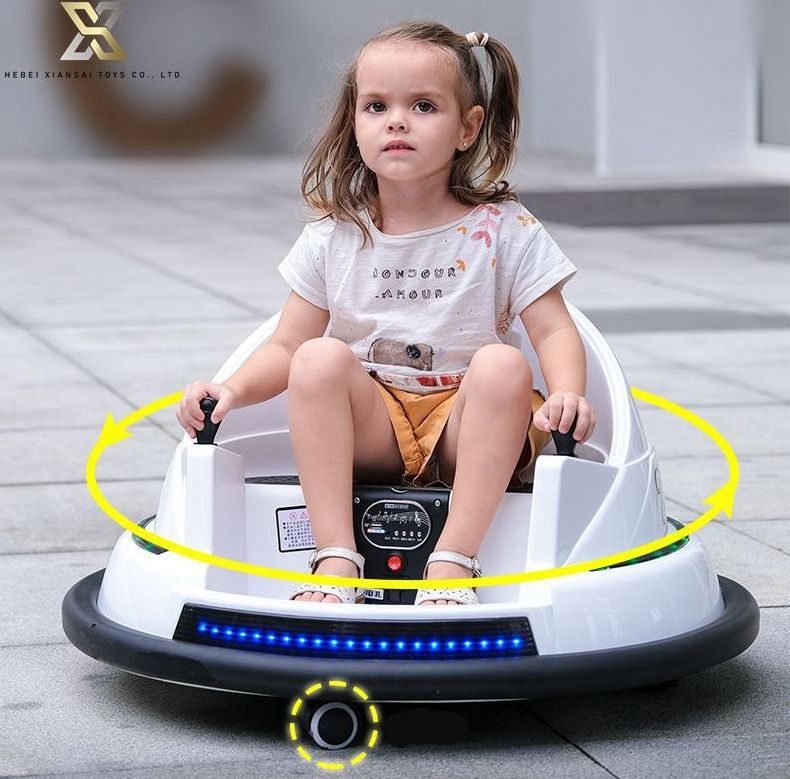 Kids Indoor Riding Drift Car 360 Rotating Electric Car with Remote Control Kids Bumper Car