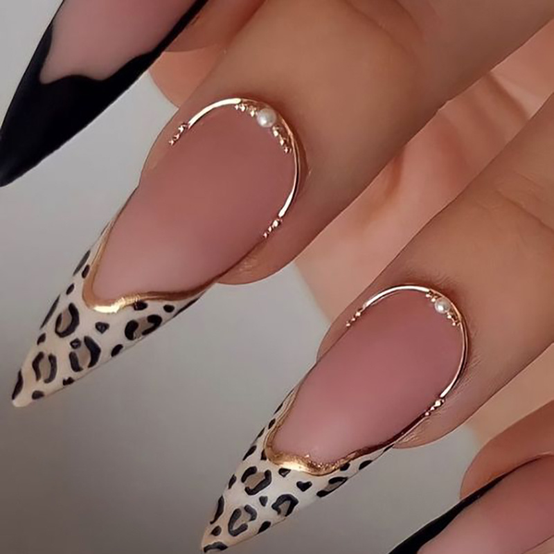 Luxury mid Europe handmade leopard print stiletto women holiday private label press on nails custom women nails