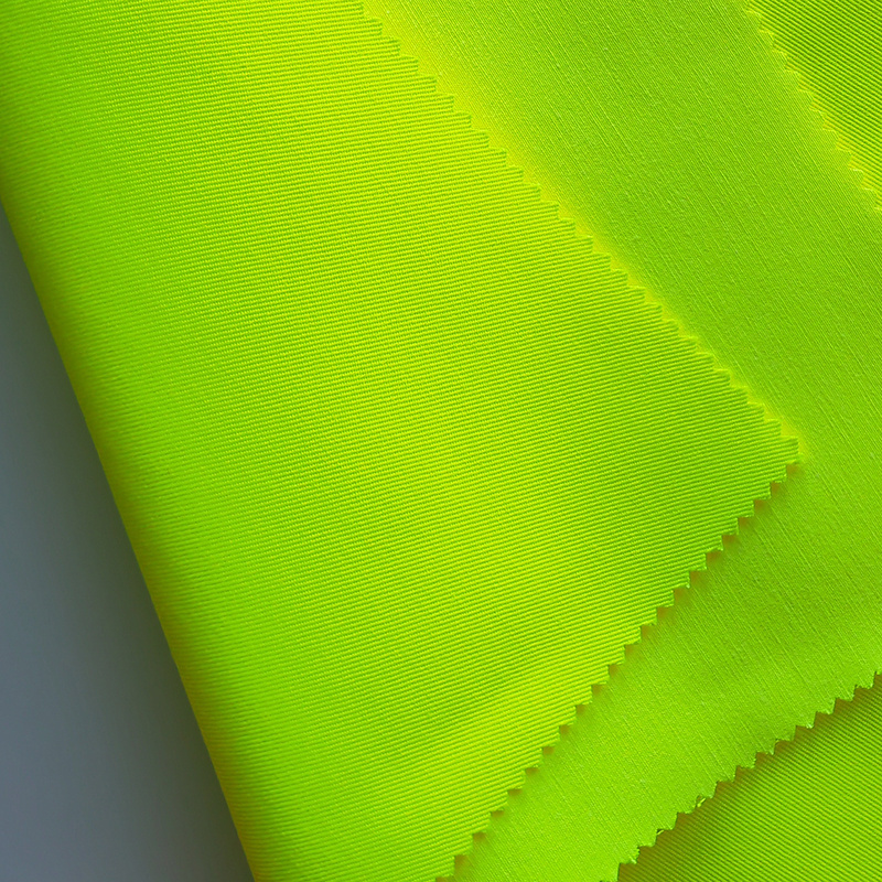 70% Polyester 30% Cotton Hi Vis Waterproof Flame Retardant Fabric For Industry Workwear