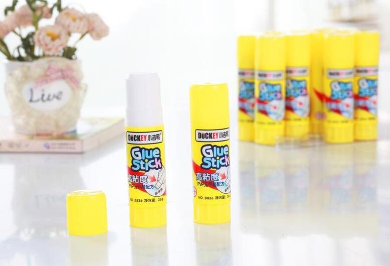 non toxic 36g paper strong adhesive glue stick for stationery distributor