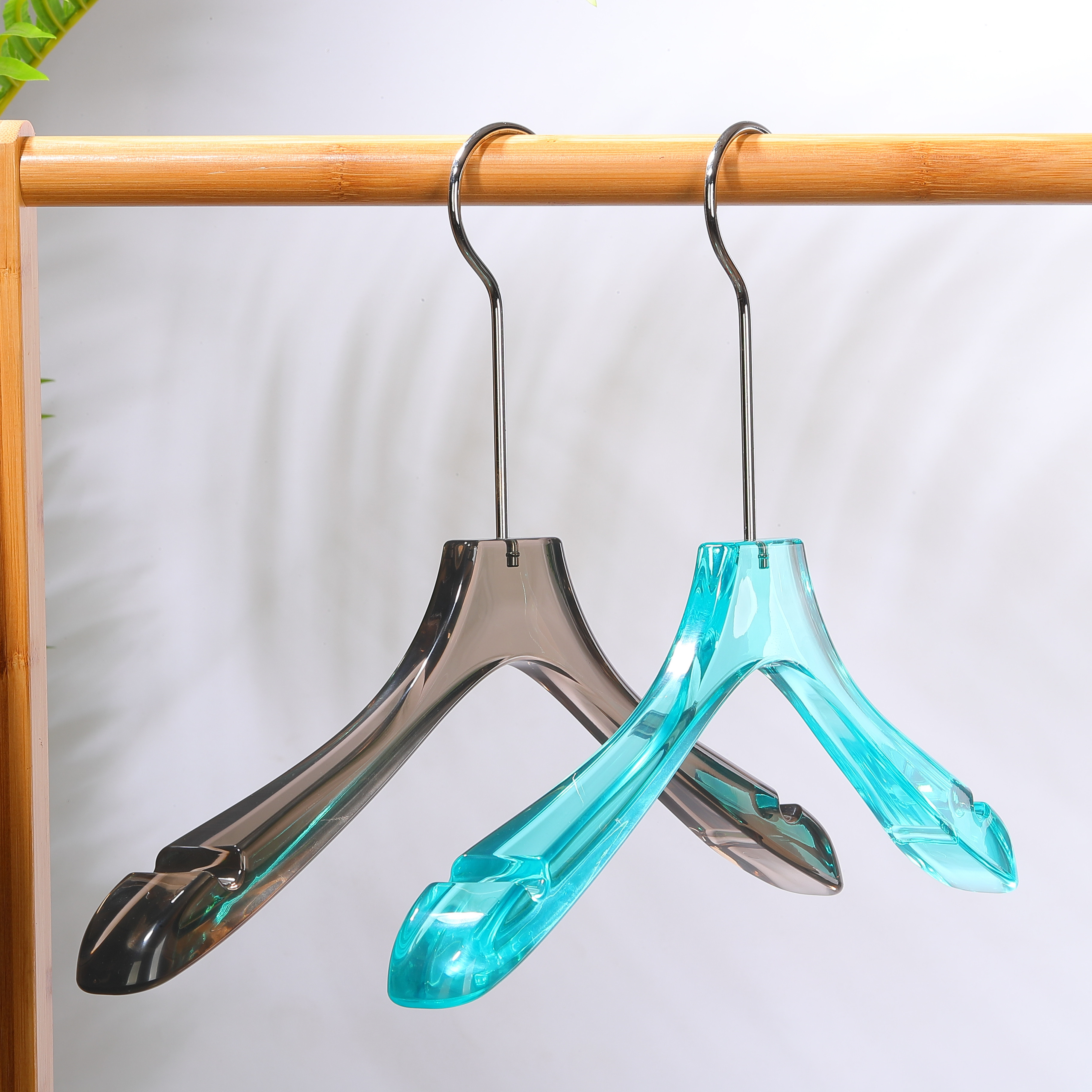 Acrylic Hanger Custom Acrylic Cloth Hangers Transparent Eco-friendly Plastic Luxury Iron Multifunction Clothing Organizer