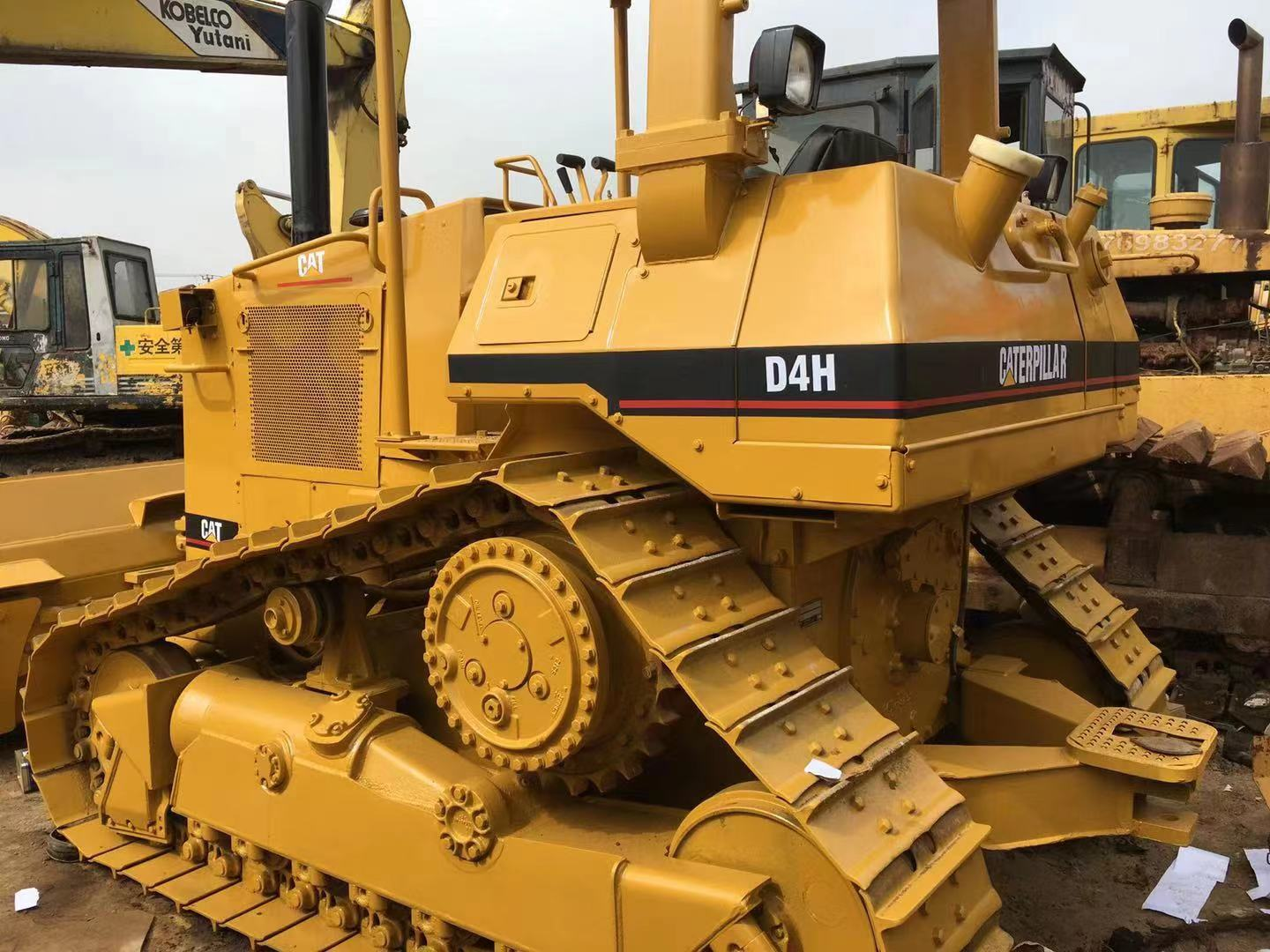 cheap low price high quality original secondhand cat d4h mini bulldozer caterpillar d4 mini crawler dozers for sale d4k