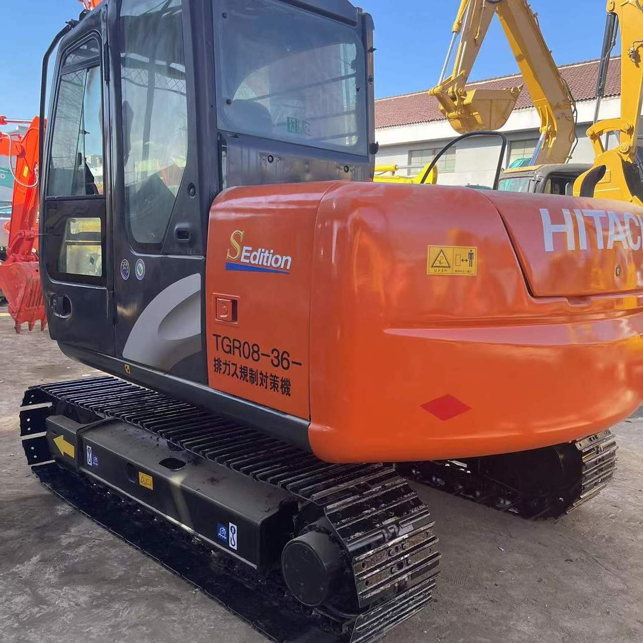 Good price high quality hitachi zx70 zx75 Used Excavator Nearly New Backhoe Loader for sale hitachi zx60