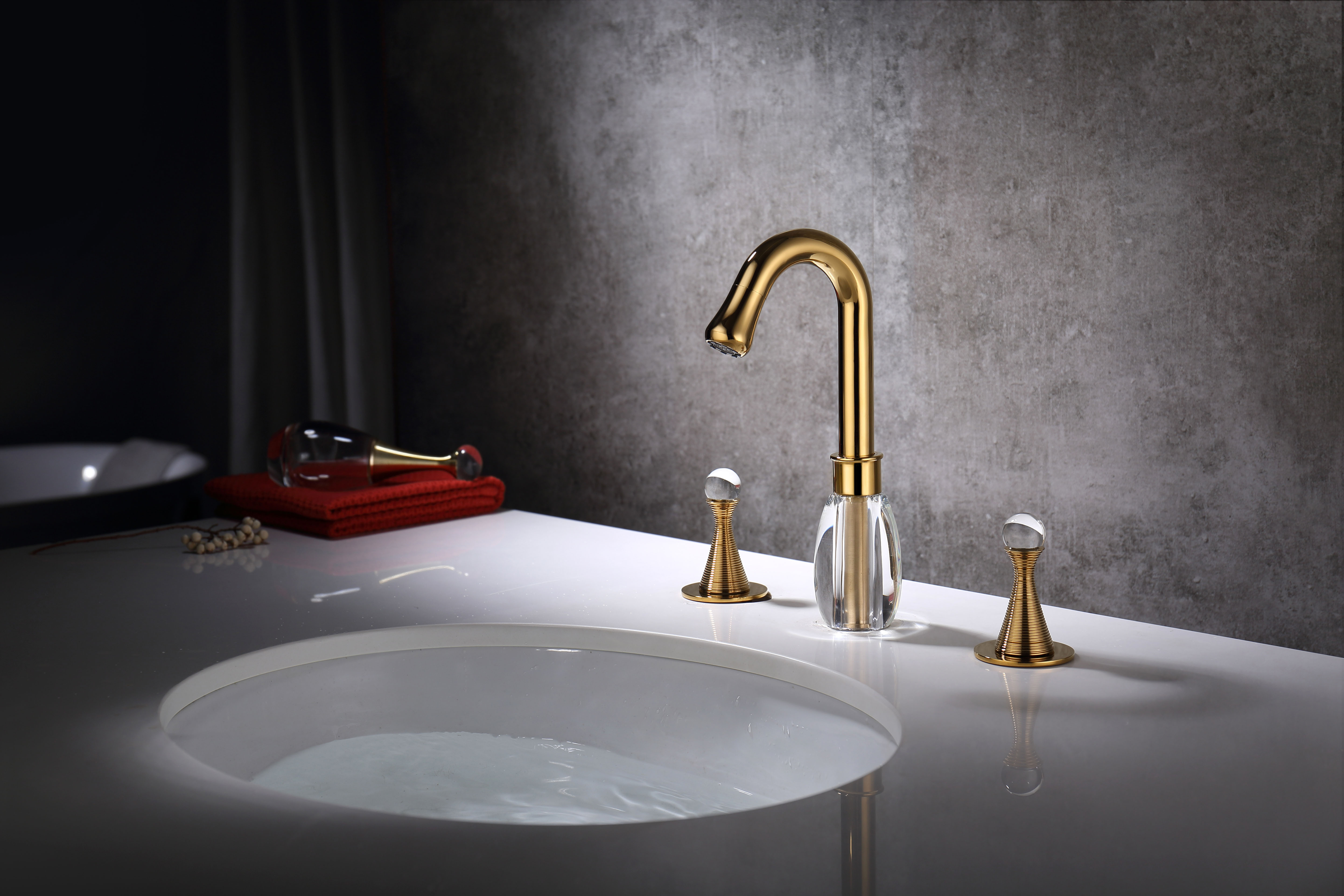 bathroom crystal handle 3 holes wash basin gold faucet