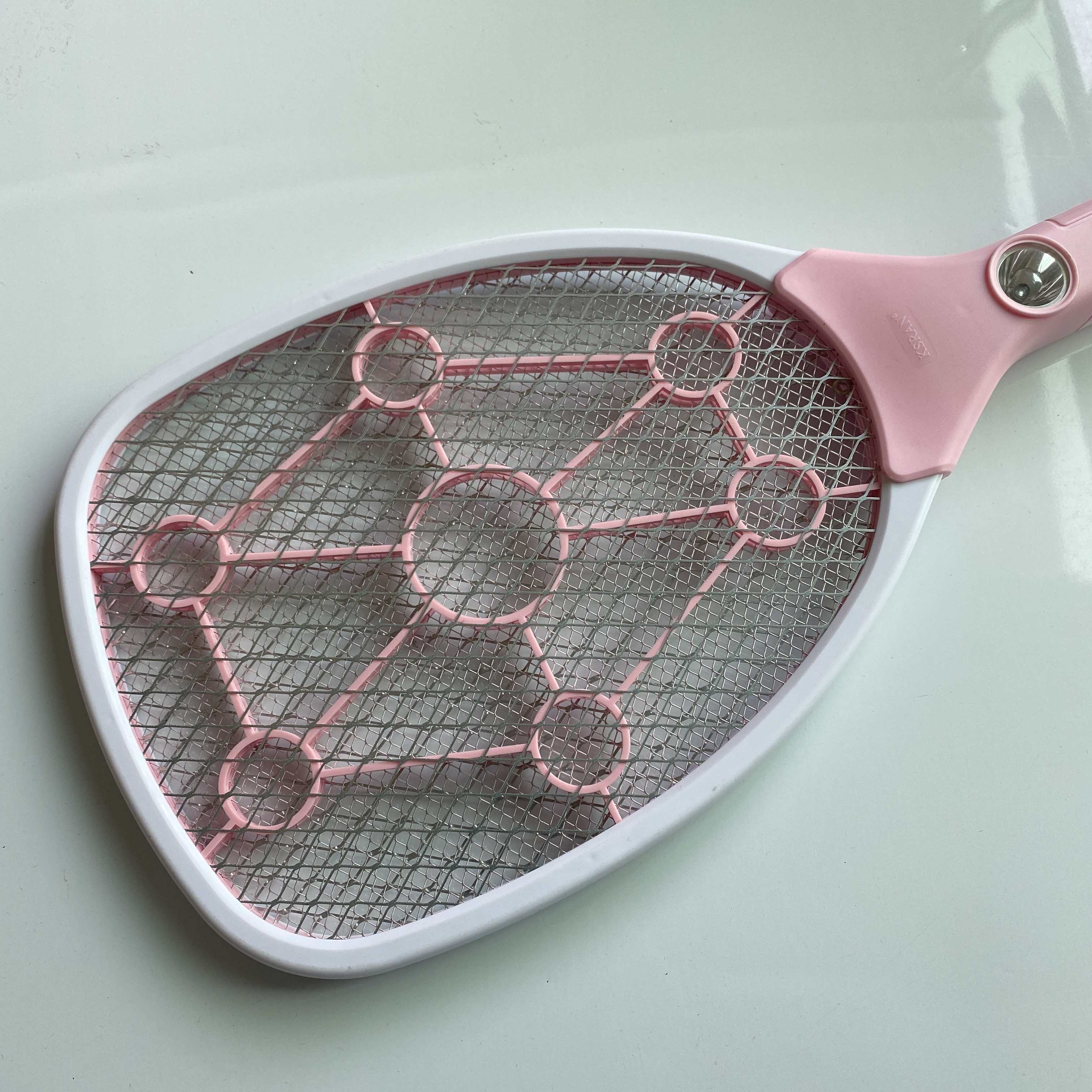 2021 ABS rechargeable fly swatter with LED light insect control electronic bug zapper round/flat plug