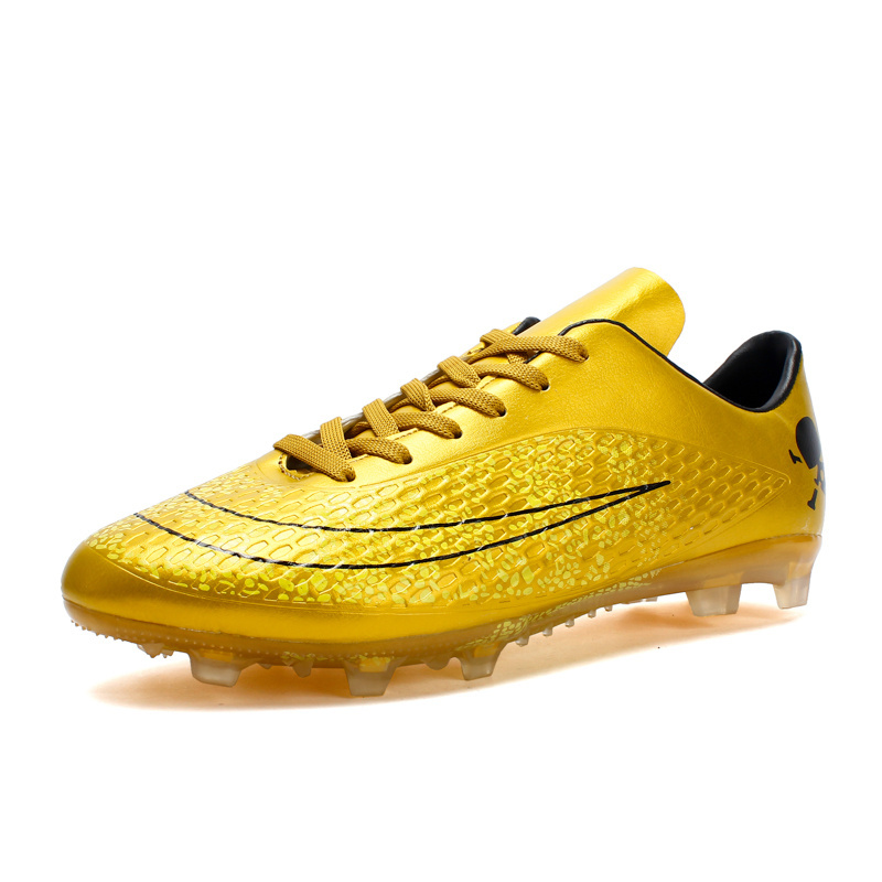 Football Boots Men High Top Soccer Shoes Man Outdoor Non Slip Soccer Cleats Kids Futsal Shoes