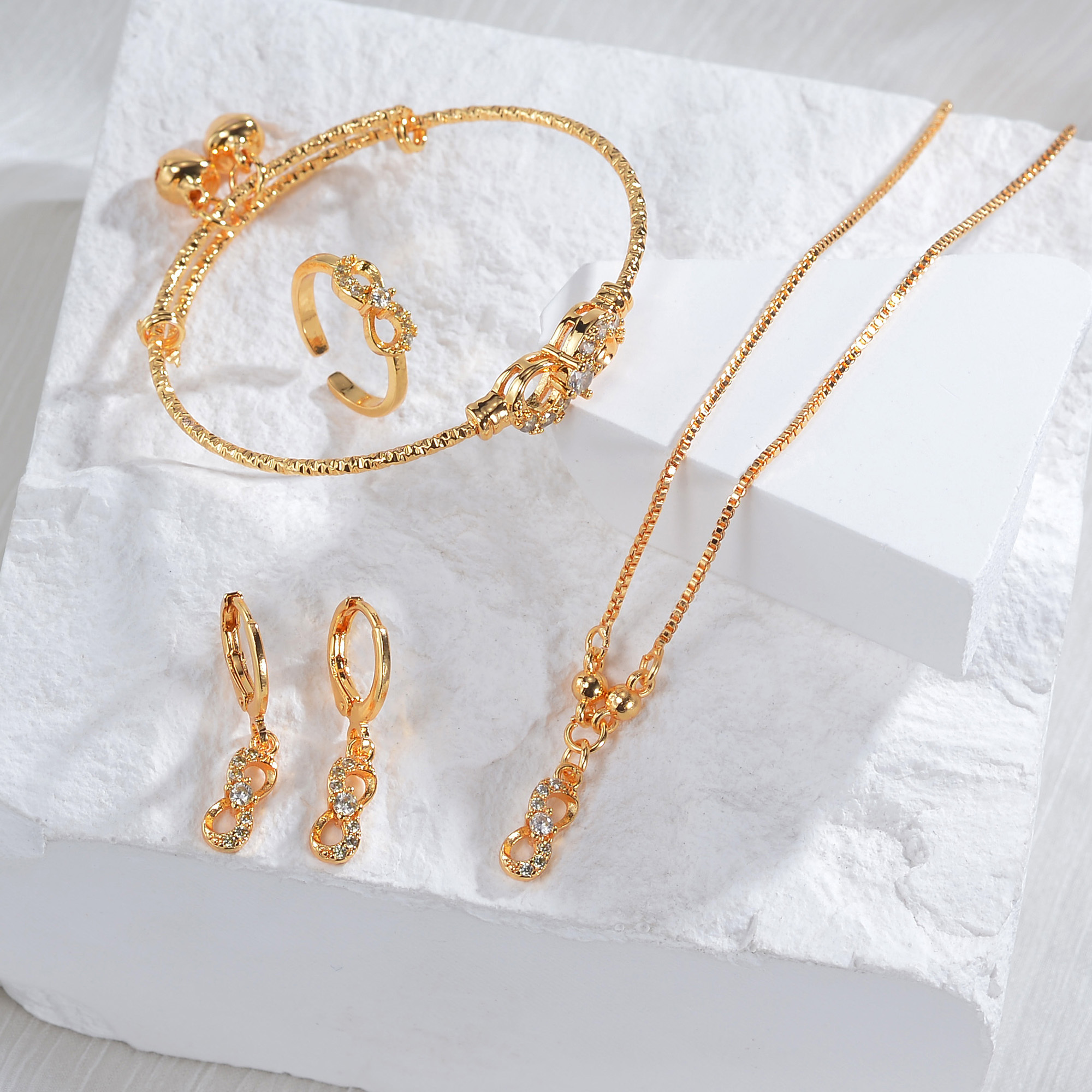 2024 New Fashion Stone Jewelry Set Necklace Jewelry Sets Gold Rhinestone Wedding Party for Women 4 Pcs Gold Plated