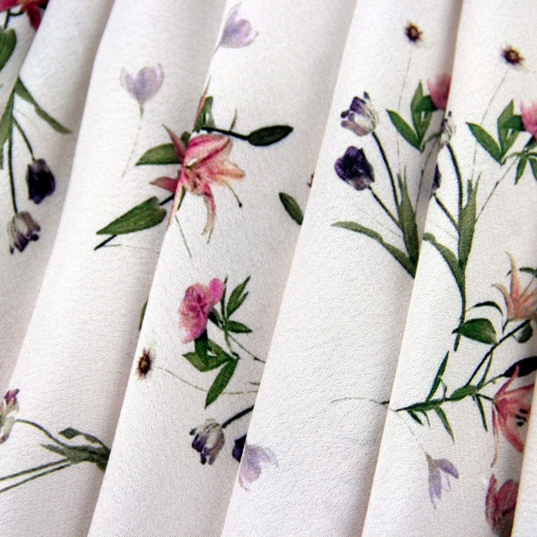 viscose rayon crinkle crepe printed fabric floral design for garment