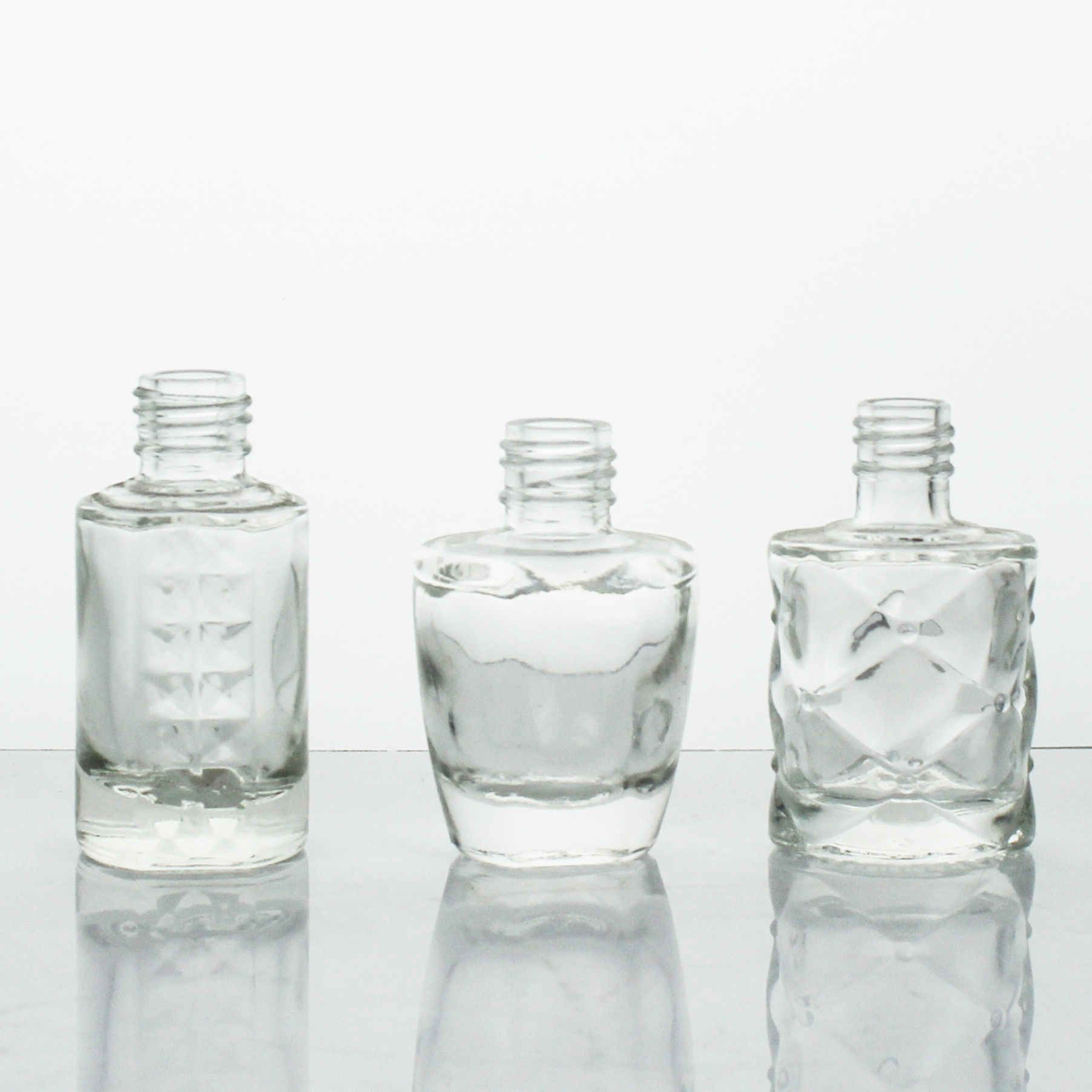 Free samples luxury 7ml 11ml 30ml 50ml frosted oblate shape glass mist spray perfume bottle with silver aluminum cap