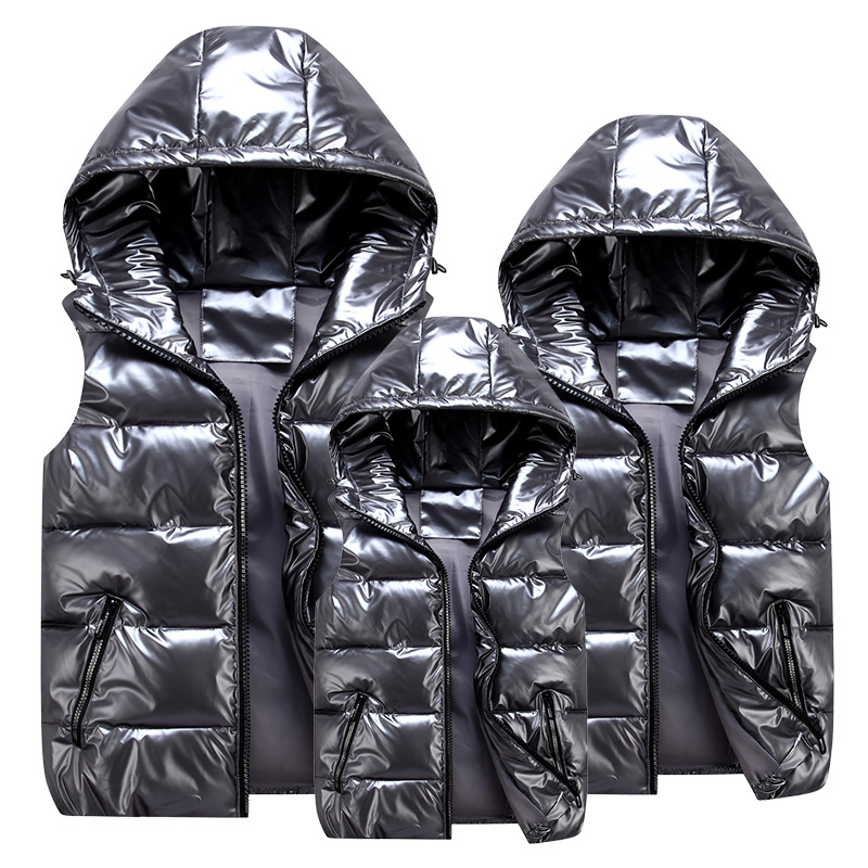 YAJIANUO Custom Logo Winter Windproof Women Hooded Gilet Bubble Vest Shiny Kids Mens Puffer Jacket Vest