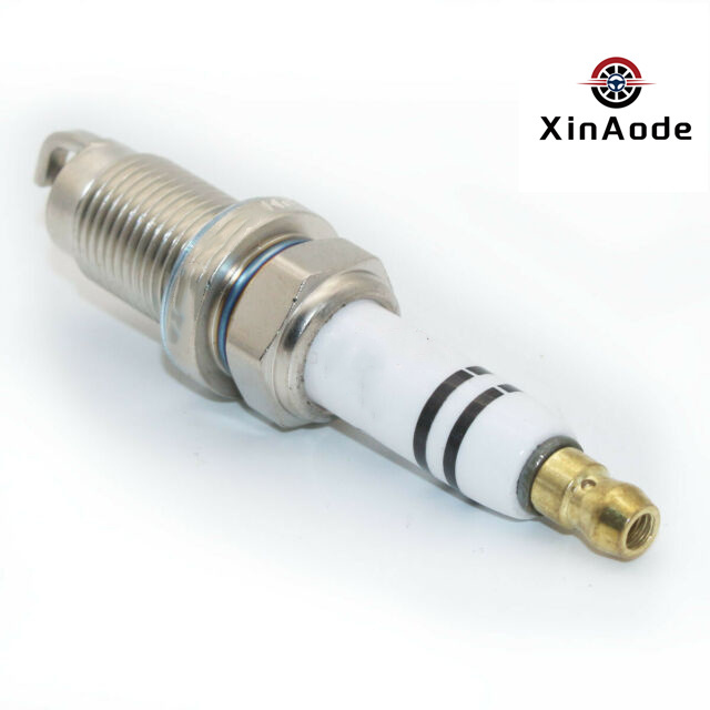 101 905 601 B A1 A3 A4 A5 A6  For Jetta Spark Plug  For Auai VW Car Auto Parts S1 S4 S5 S6  For Polo Spark Plug 101905601B