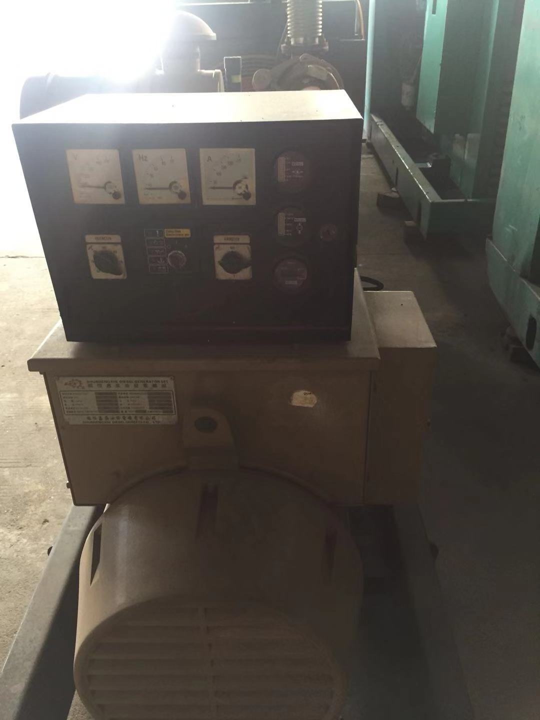 Low Price  Used Cummns 6BT5.9 G2 92KW 1500rpm 50hz 3phase Diesel Generators  for sale