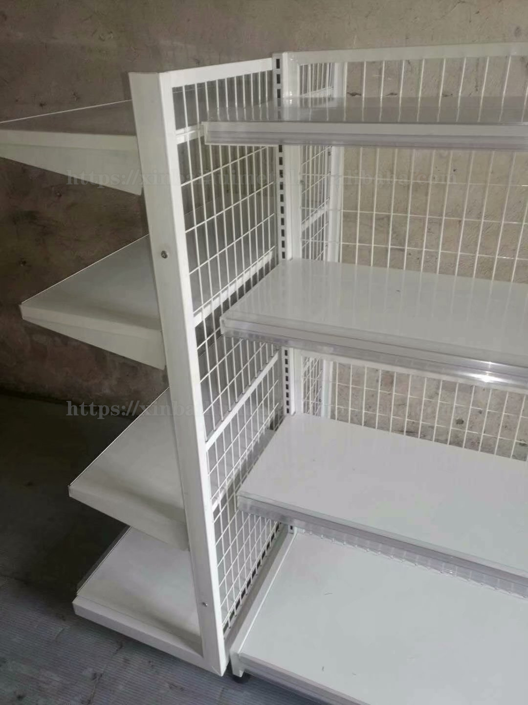 Factory Sale Heavy Duty Wire Mesh Back Metal Shopping Display Shelving For Stores