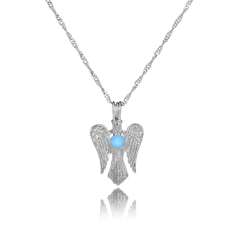 Angel Necklace for Women Men Luminous Guardian Angel Wing Necklace Teen Girls Halloween Glow in the Dark Jewelry Gift