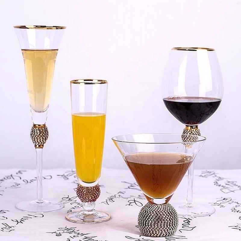 New arrivals hot sale in stock elegant sparkling studded Long stem crystal glassware set with gold rim and dazzling rhinestone