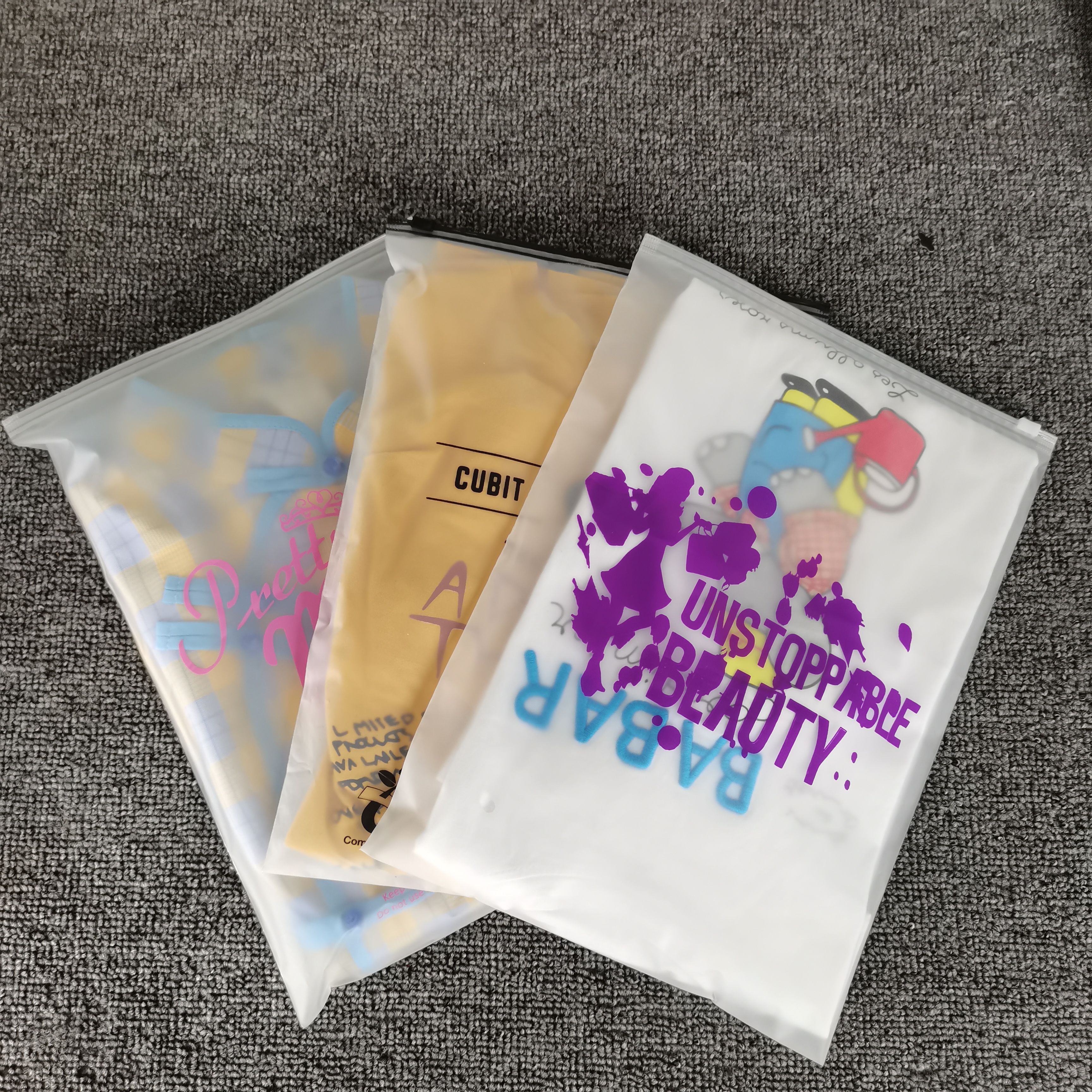 OEM Custom cornstarch Frosted zipper bag Biodegradable Frosted surface sealing bag compostable zipper lock for Socks Packaging