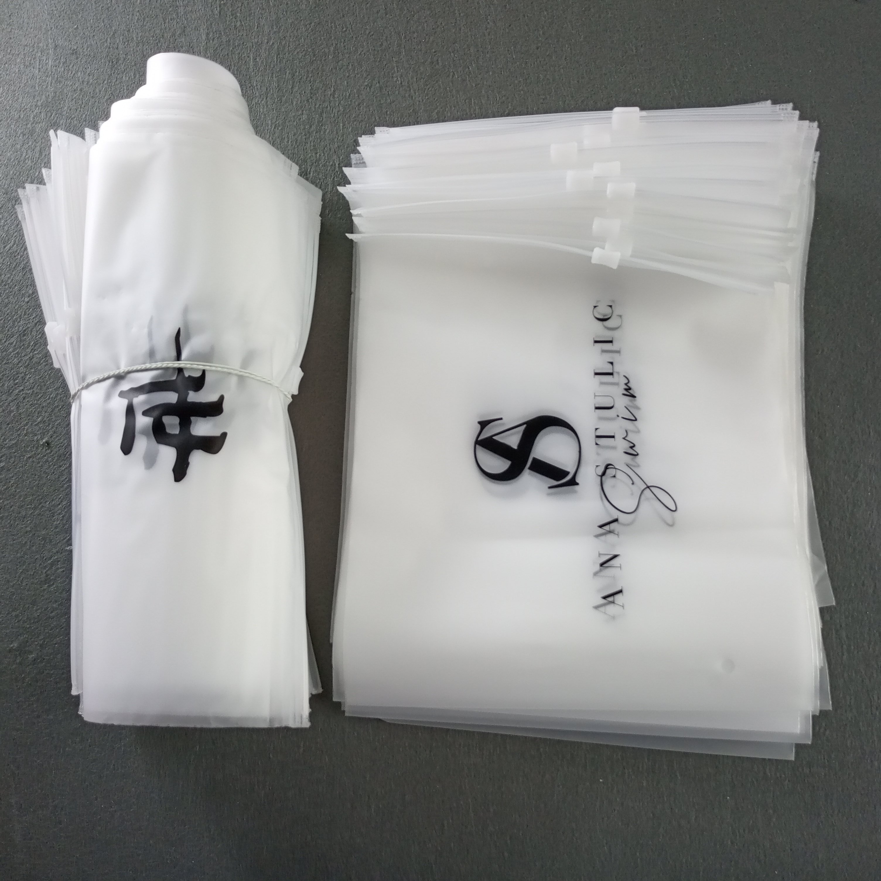 OEM customized printing own logo zip lock frosted clear plastic bags plastic zipper bag packaging