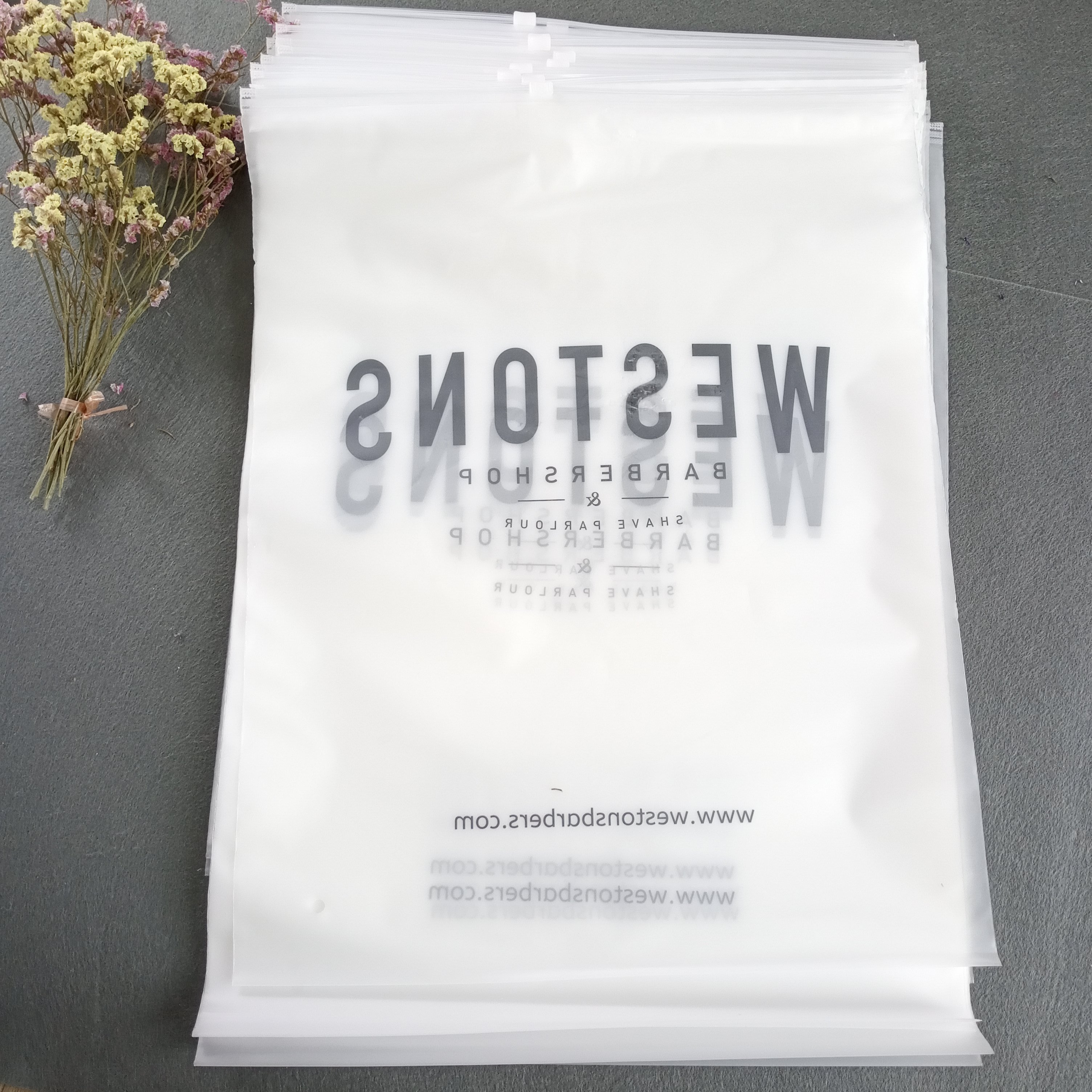 Customized Biodegradable Frosted sealing zipper lock bag Packaging Bags to Shirt/ Hoodies/ Pants With logo plastic bags