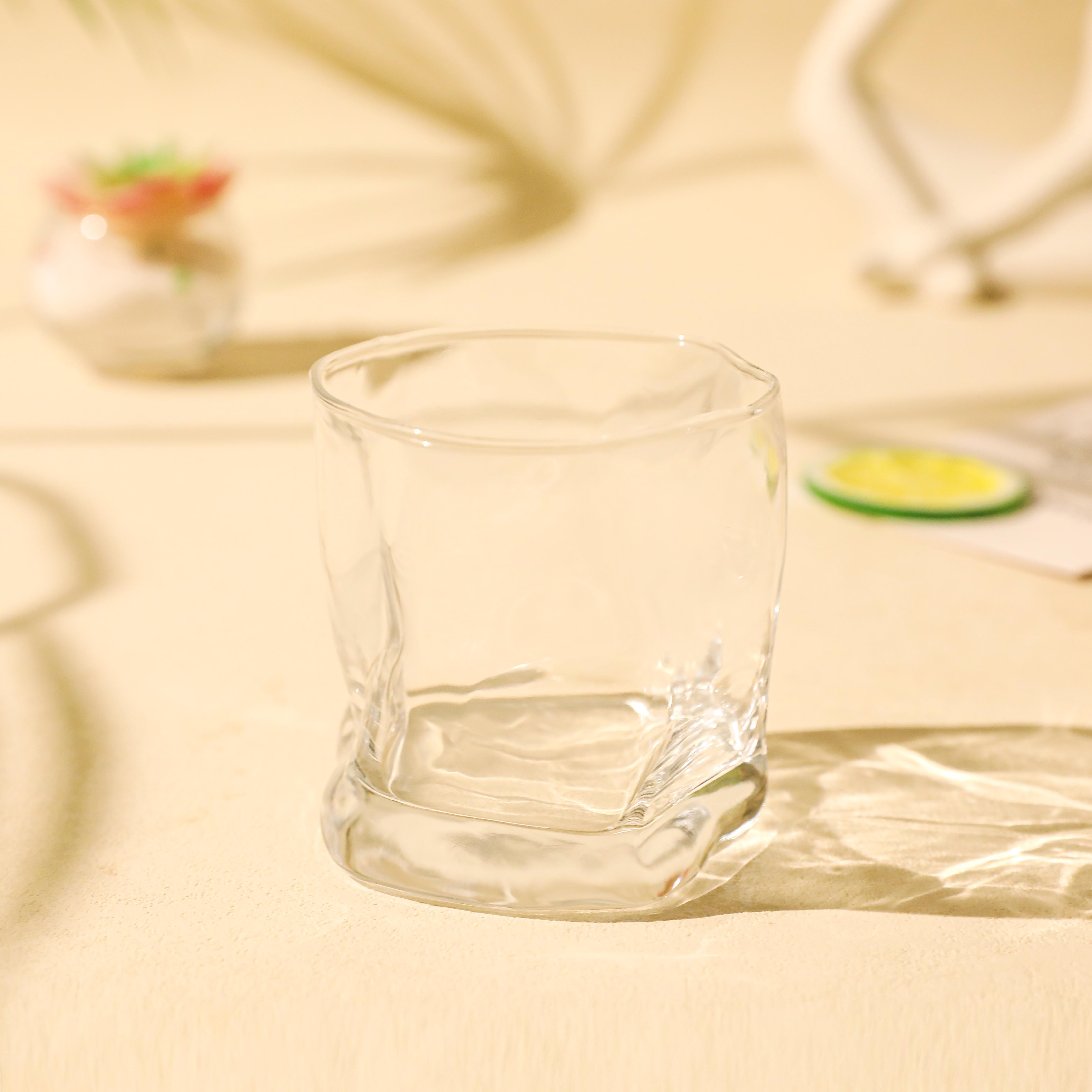 High Quality Clear Crystal Glass Cup Factory Wholesale Clear Whiskey Glass Cups for bar or party