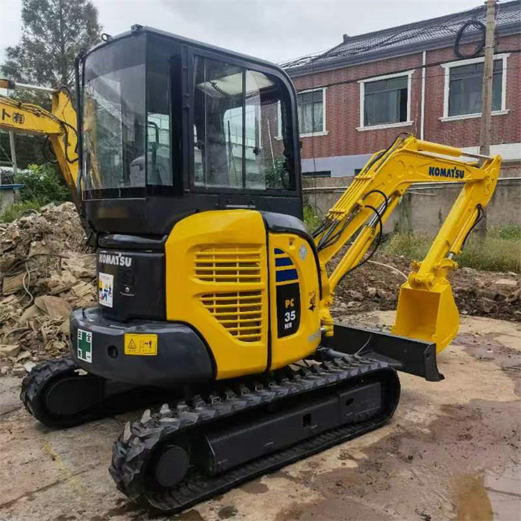 High Quality Mini  Used Excavator Komatsu PC35  In Good Condition  For Sale At A Right Price