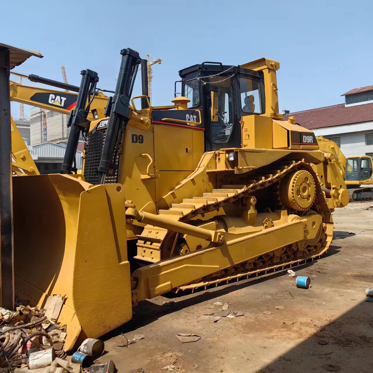 Japan made earth-moving bulldozer Caterpillar D9R dozer, CAT heavy bulldozer D9 cheap dozer in China