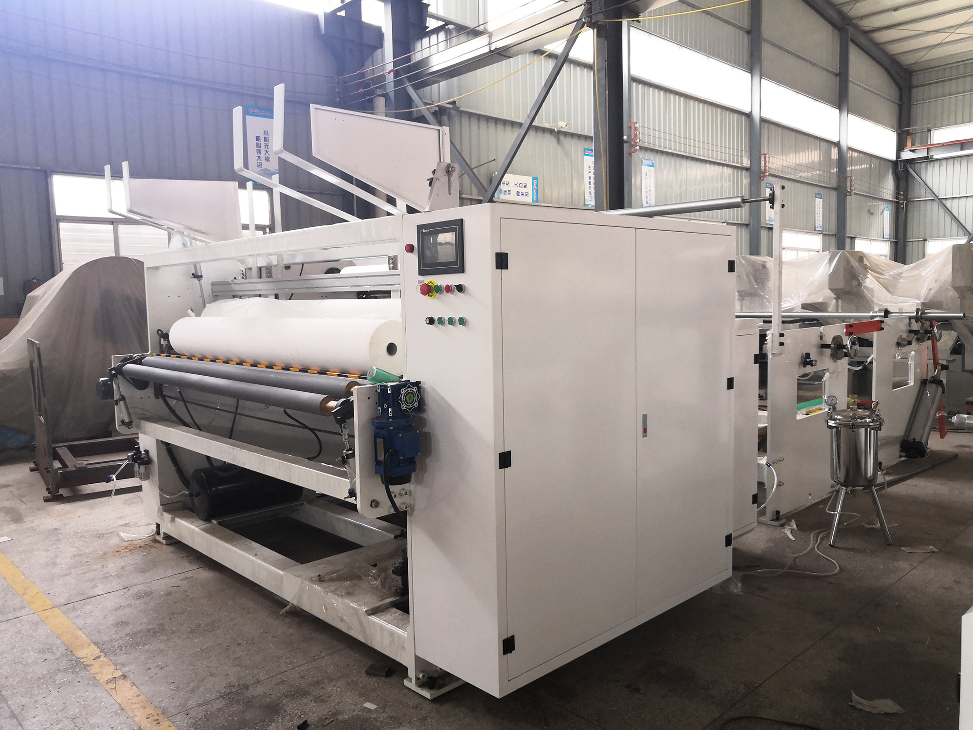 Hot sale toilet tissue paper making machine/ jumbo tissue roll