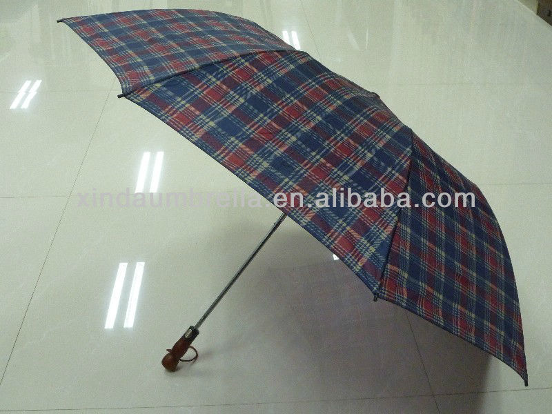 Quality Strong Tartan Check Printing Large Golf Size umbrella 2 Folding Wooden Handle Mens Umbrella for Sale