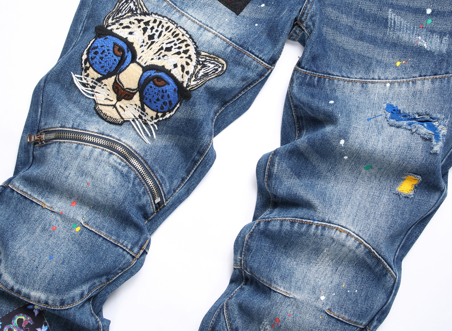 Trendy Zipper Decorated Men's Slim Fit Blue Mid-waist Embroidered Patchwork Pants Ripped Jeans