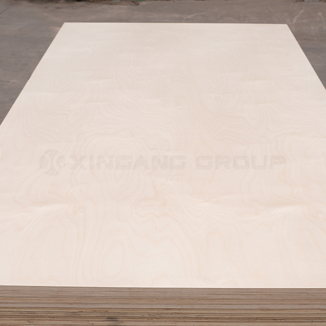 Factory Price 18mm 4x8 White Baltic Birch Plywood Sheet For Furniture