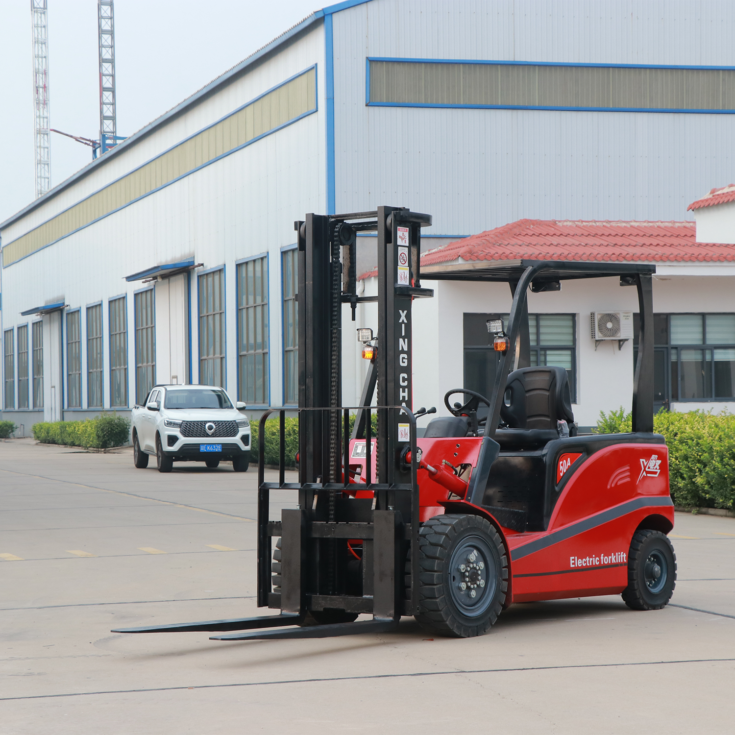 New Portable Electric Automatic Warehouse Truck 2ton/2.5Ton/3ton/3.5Ton/4Ton/5Ton Container Forklift Four Wheel Drive Lithium