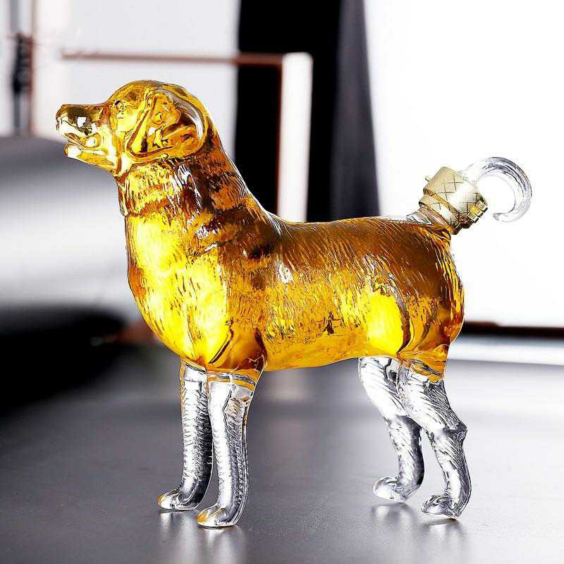 Handmade Borosilicate dog Shaped Glass Whisky Decanter Animal Shaped Zodiac Glass Bottle