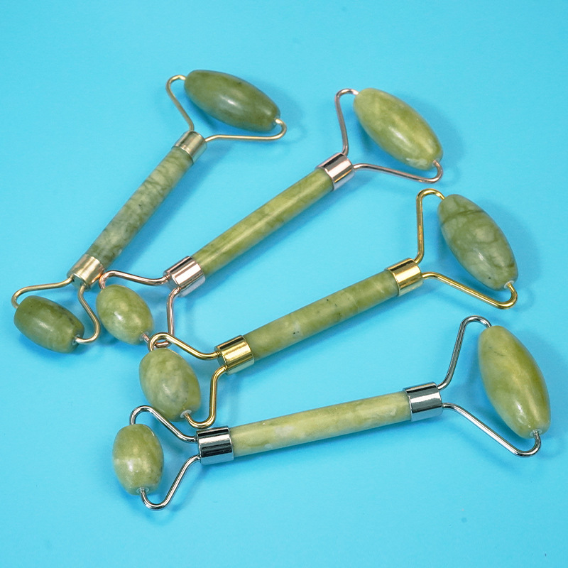 2024 New Arrivals Facial Skin Roller Massager Tool Green Roller With Stones For Face Neck Back Home Use Beauty Equipment