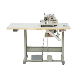 4 thread/5 thread overlock machine