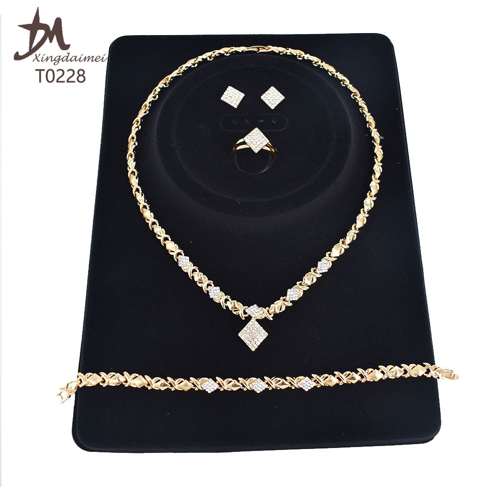 T0228 USA 2020 hot sell fashion 18K gold plated XO jewelry set