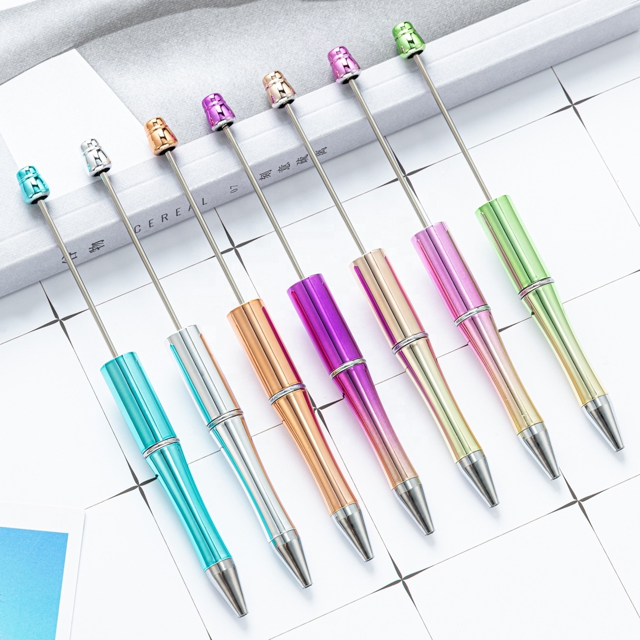 2023 New Design Plastic Beadable Pen Add a Bead Pen Creative DIY Glitter Shiny Beaded Pens For Kids Wedding Bridesmaid Guest Gif