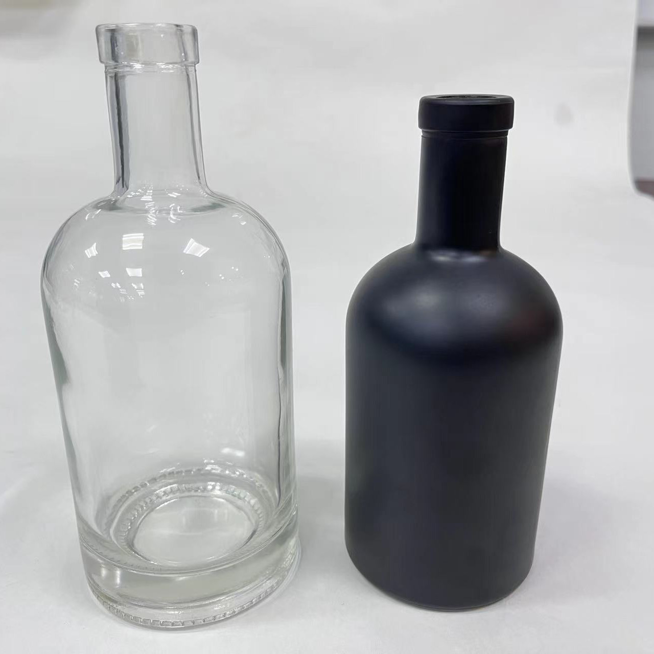 extra white flint 750ml liquor bottles empty vodka sprits glass bottle