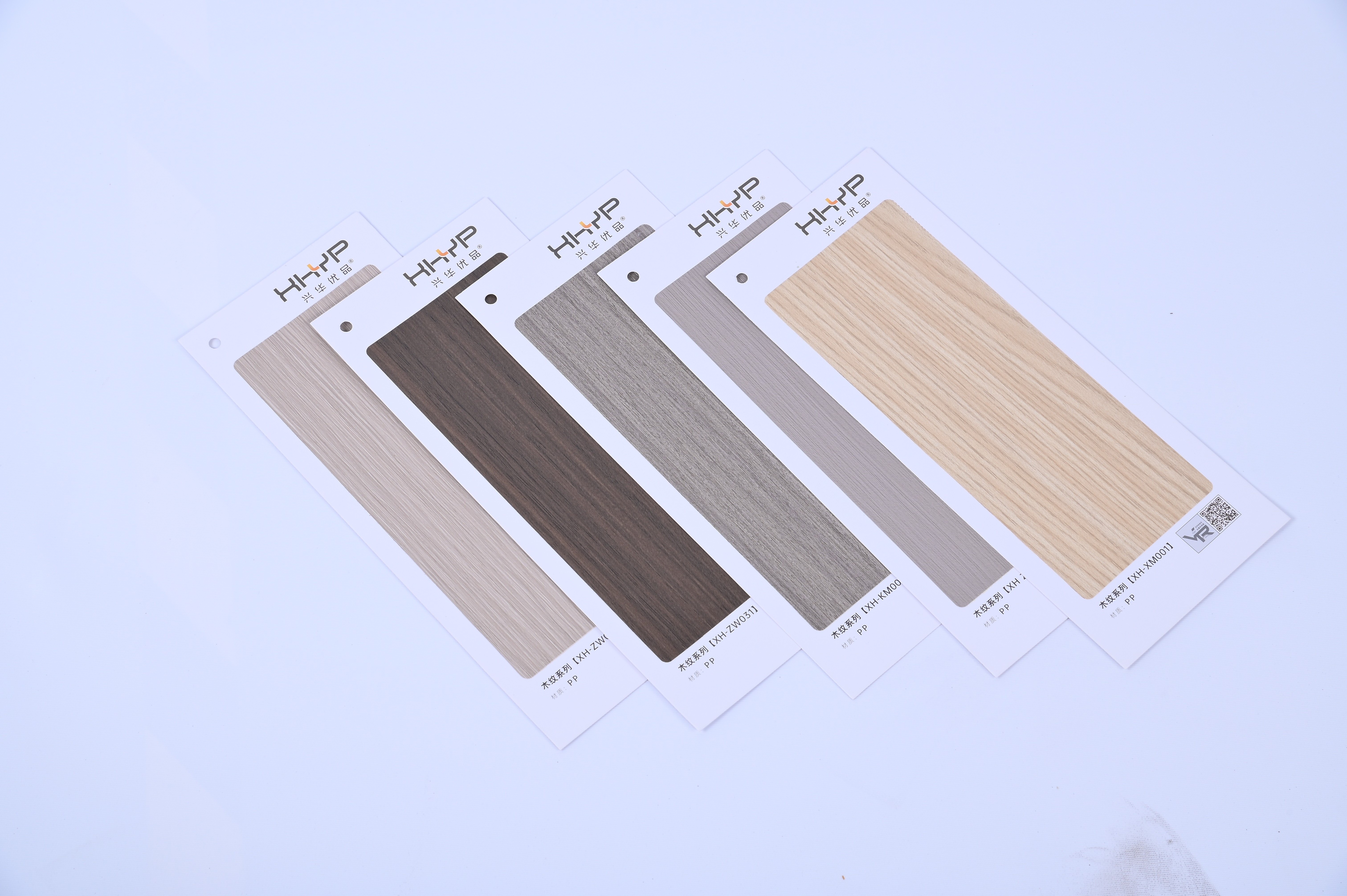 High-quality Wood Grain Gray Laminate Finish PP Decorative Film For Lamination Chipboard