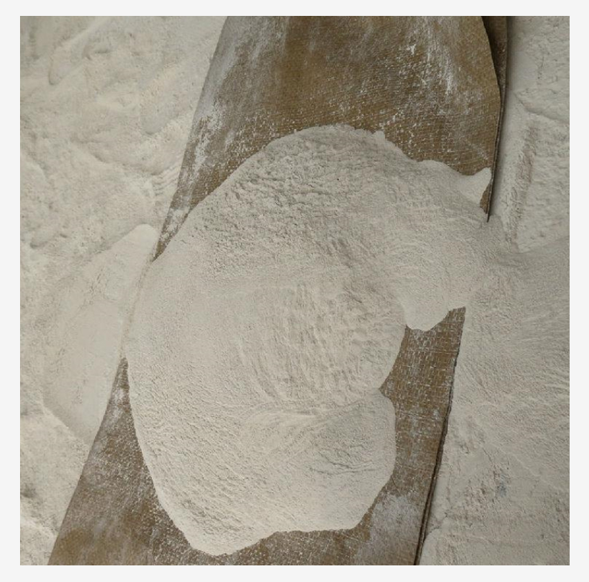 High Quality Agricultural White Natural Gypsum chalk Casting Powder 25kg Bag for Ceiling Board