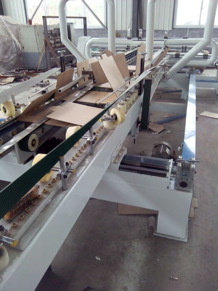 Hot sale cold glue corrugated cardboard  folder gluer machine