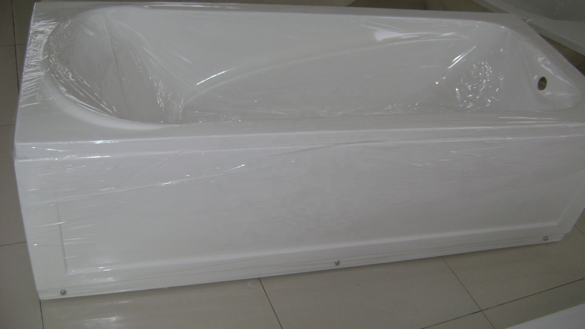 Modern popular customize Solid Surface rectangle tub apron acrylic drop in bathtub