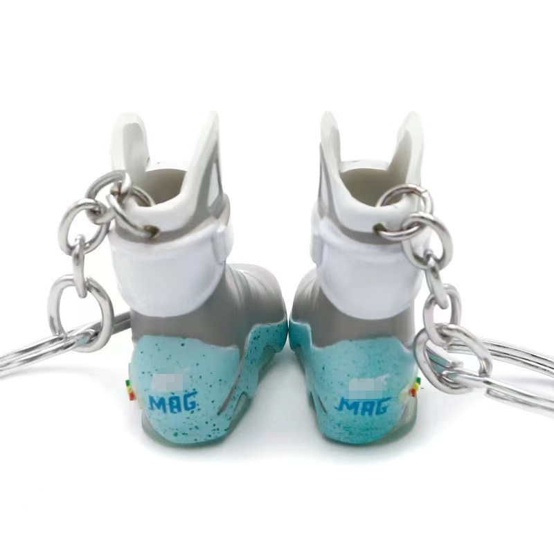 High quality fashion keychain 1:6 Mini shoes Keychain for 3D mini sneakers key chain for MAG Back to the Future