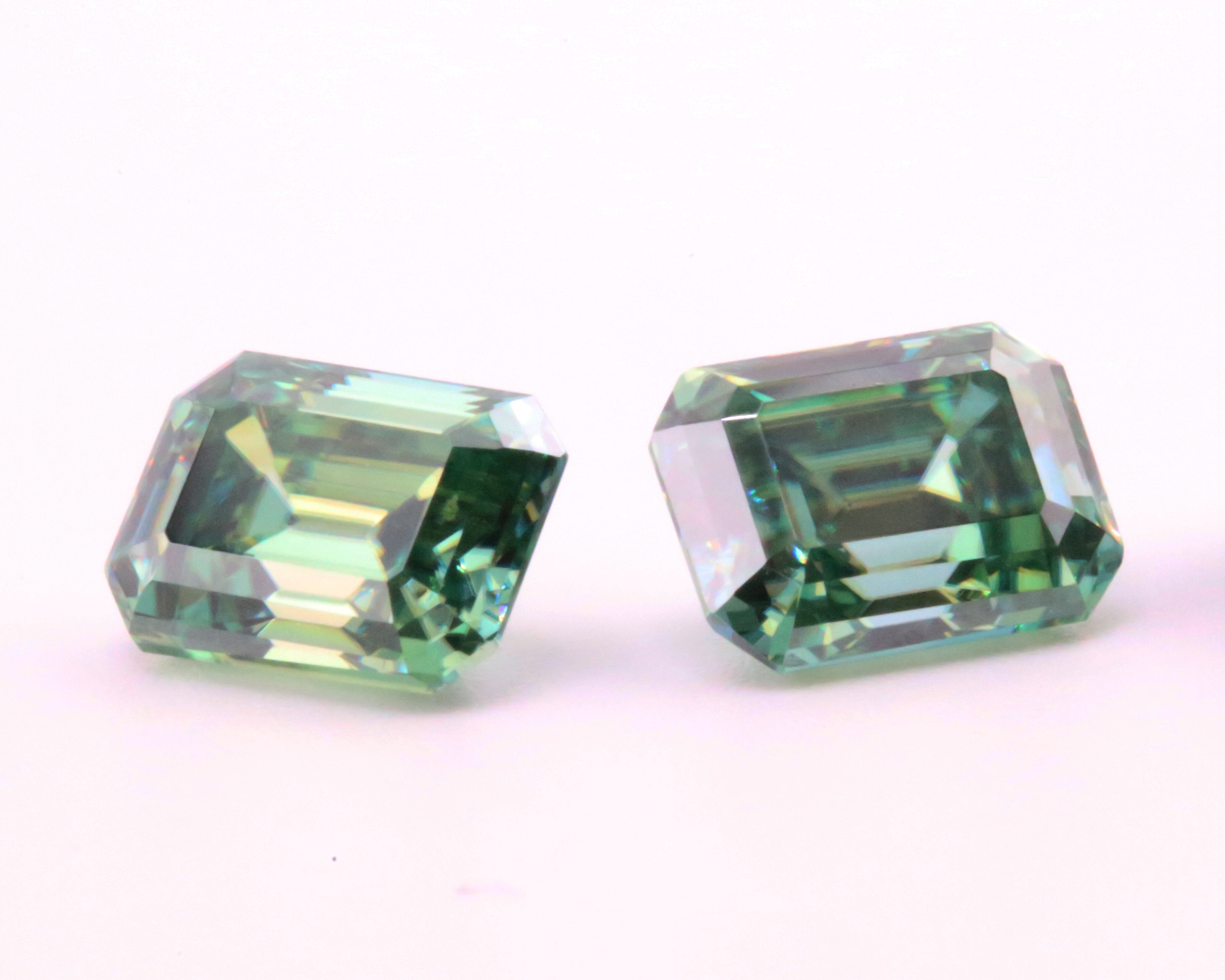 Wholesale Price Emerald Cut DEF VVS Blue Green 0.4ct-3ct GRA moissanite diamond